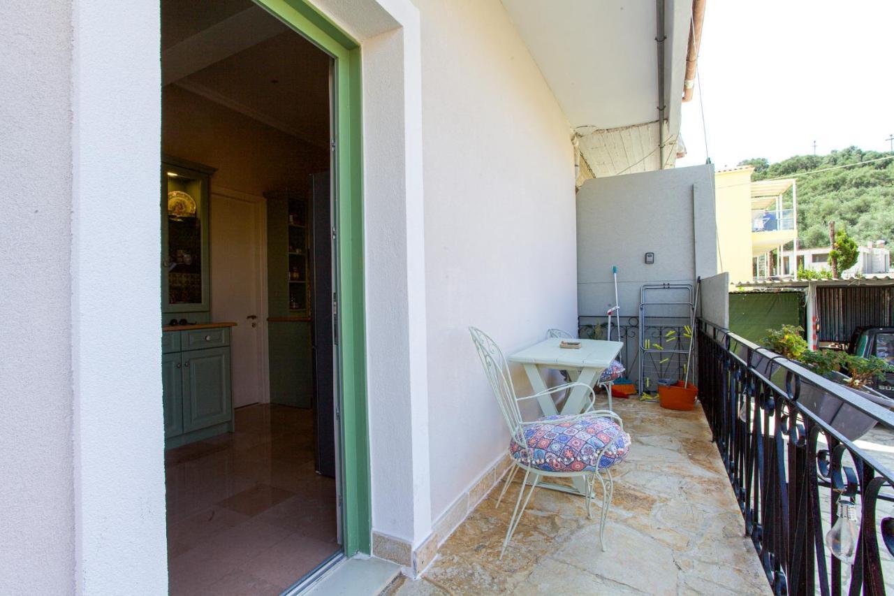 Thalia Apartment